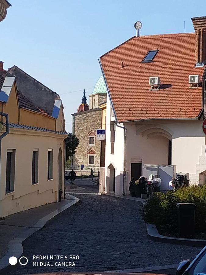 Apartment Centrum Szive *